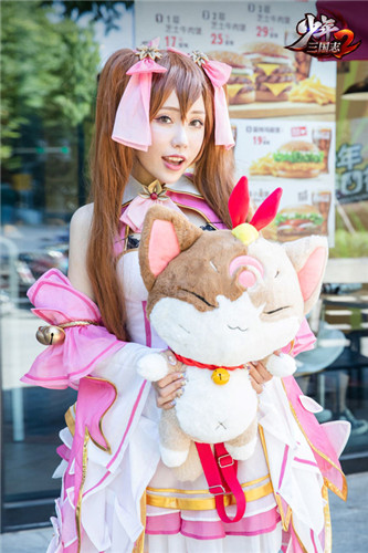 双11小乔请你吃汉堡《少年三国志2》X汉堡王联动开启！